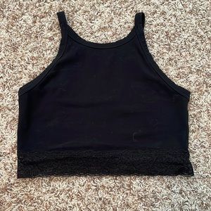 ✨3/$20✨ Lace detailed crop top